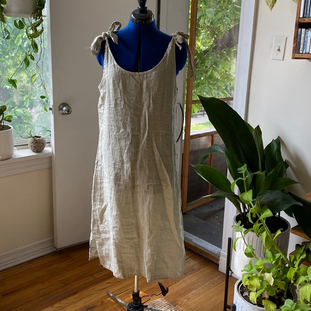 Linen Valentina Naldi sundress